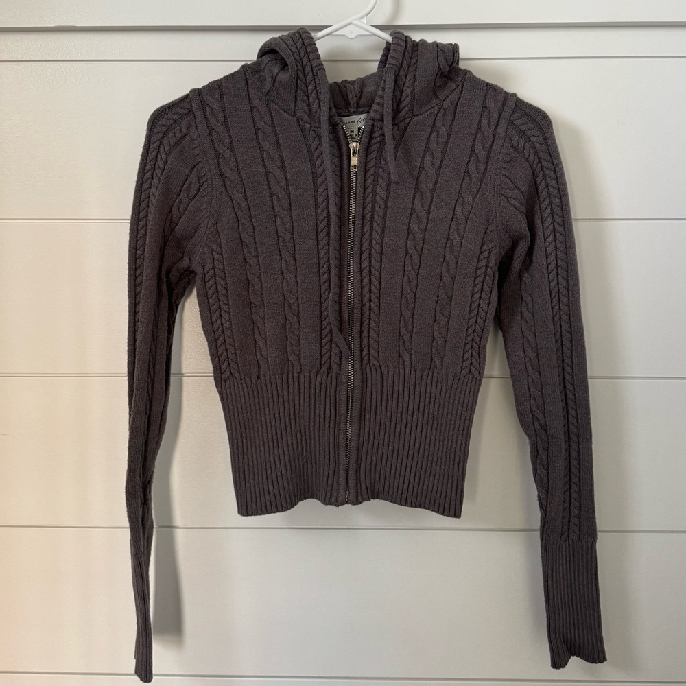 Orange Kiss Women's Gray Cropped Cable Knit Sweater, Women’s M
